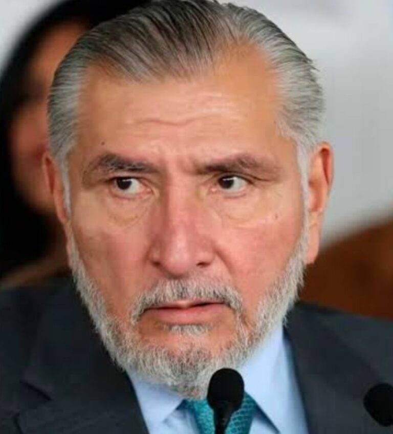 Testigo fiel/Adán, cada vez más acorralado