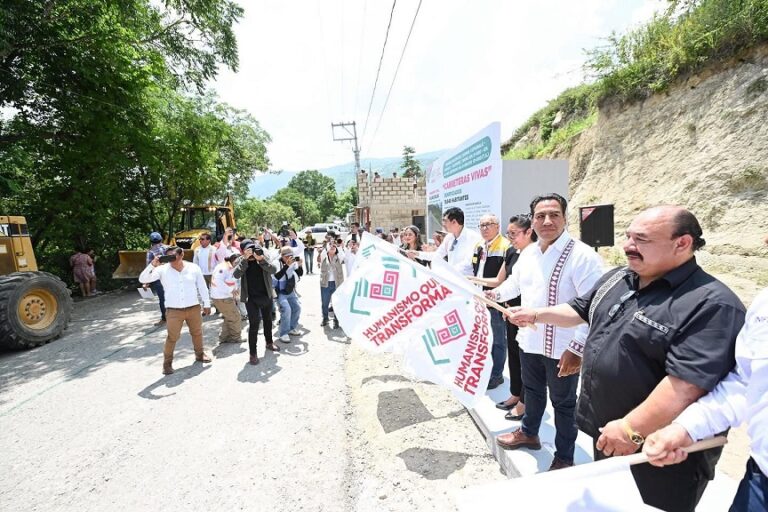 Eduardo Ramírez reitera compromiso con el desarrollo de la región Mezcalapa