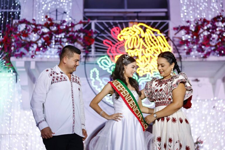 Comalcalco celebra con orgullo el 215 Aniversario del inicio de la Independencia de México