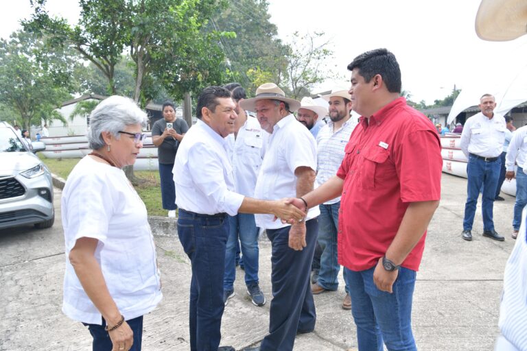 Respaldo a pescadores de 7 municipios; rescate de taller de cayucos en Cecarem